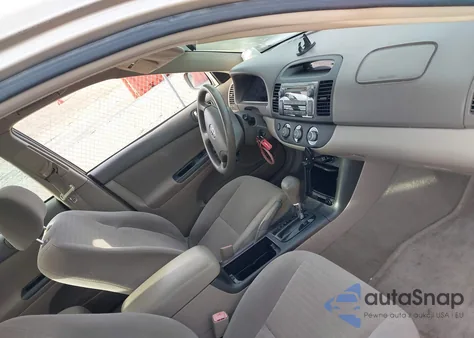 2005 Toyota Camry Le из США, поврежденный, VIN 4T1BE32K75U625789